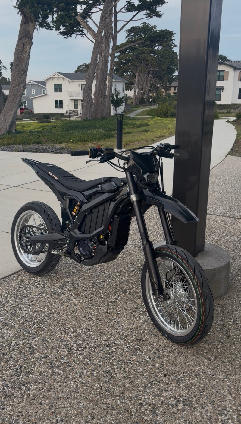 17" chrome supermoto ultra bee kit